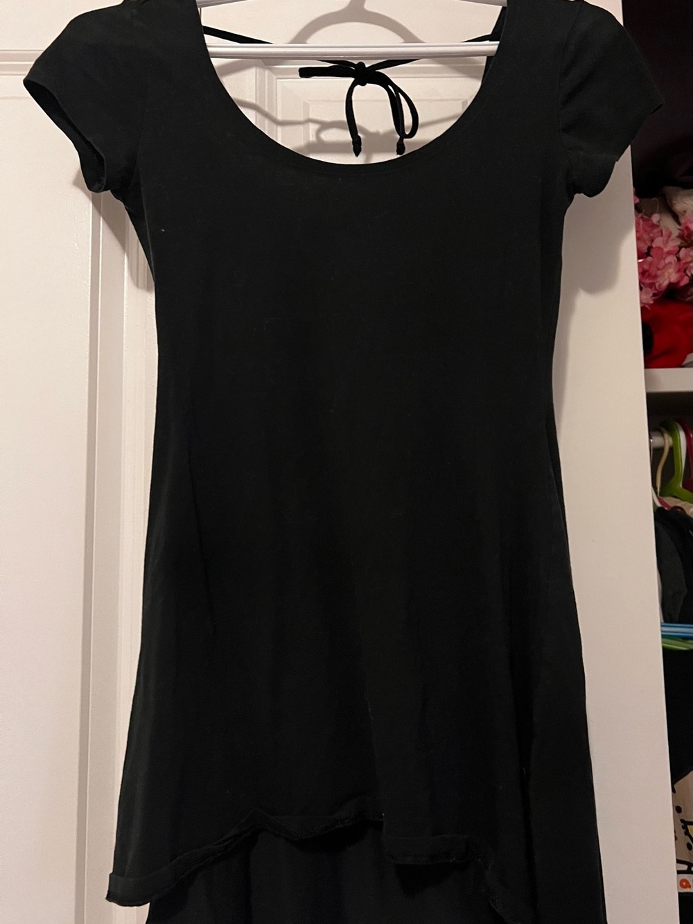 Classic Black Scoop-Neck Tunic Top